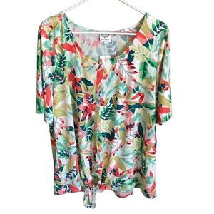 Late August size 1x multicolor plus size top Floral short sleeve New with tags